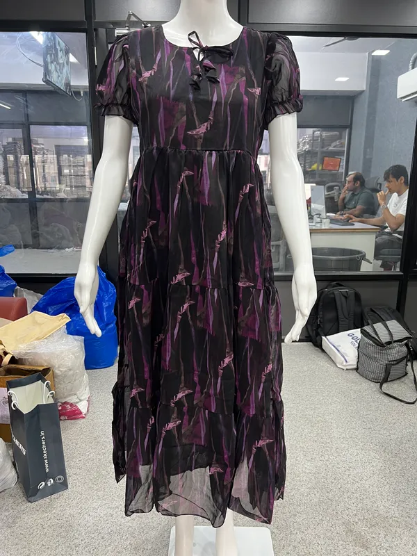 Black_Abstract_Print_Puff_Sleeve_Midi_Dress_for_Women