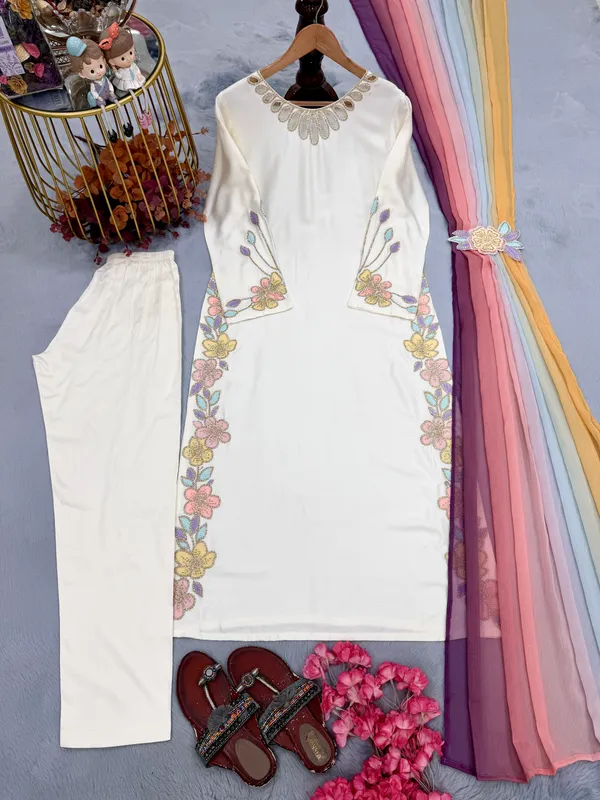 Cream_Embroidered_Ethnic_Suit_Set_for_Women