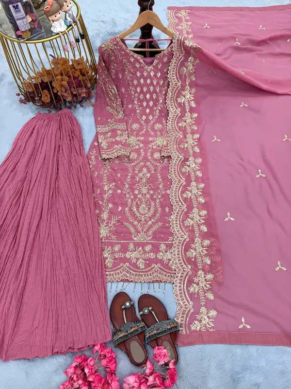 Pink_Embroidered_Ethnic_Suit_Set_for_Women
