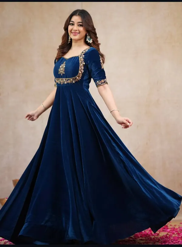 Navy_Blue_Velvet_Anarkali_Suit_Set_for_Women