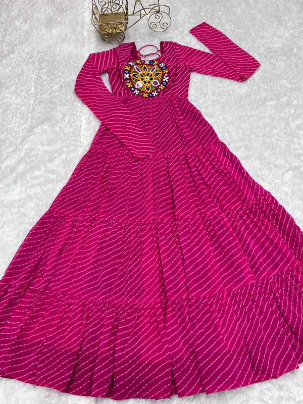 Magenta_Printed_Anarkali_Kurta_For_Women