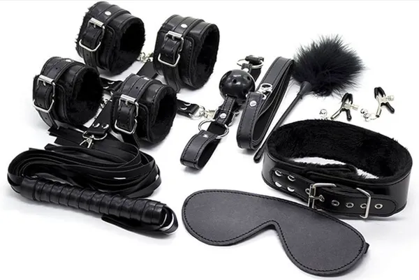Midnight_Feels_Black_Faux_Leather_Plush_Lined_Restraint_Set