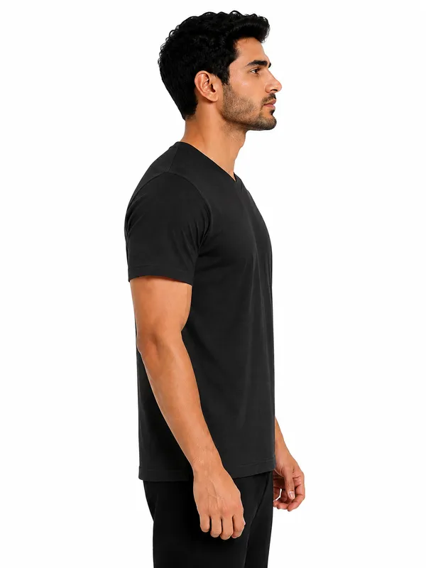 Unisex_Premium_100%_Cotton_V-Neck_T-Shirt