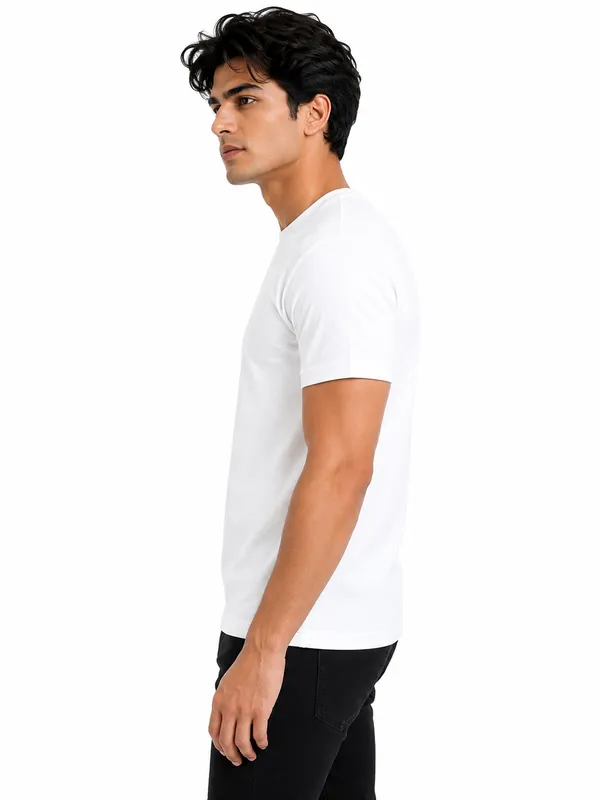 Unisex_Premium_Stretch_Cotton_T-Shirt_–_Comfortable_Everyday_Fit