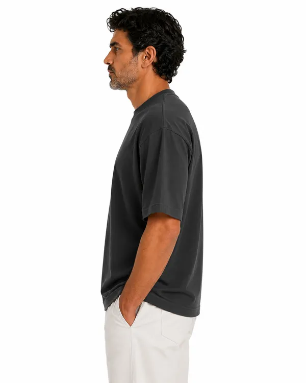 Unisex_Oversized_Premium_Cotton_Streetwear_T-Shirt