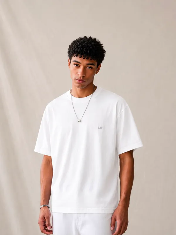 Casual_TShirt_(white)