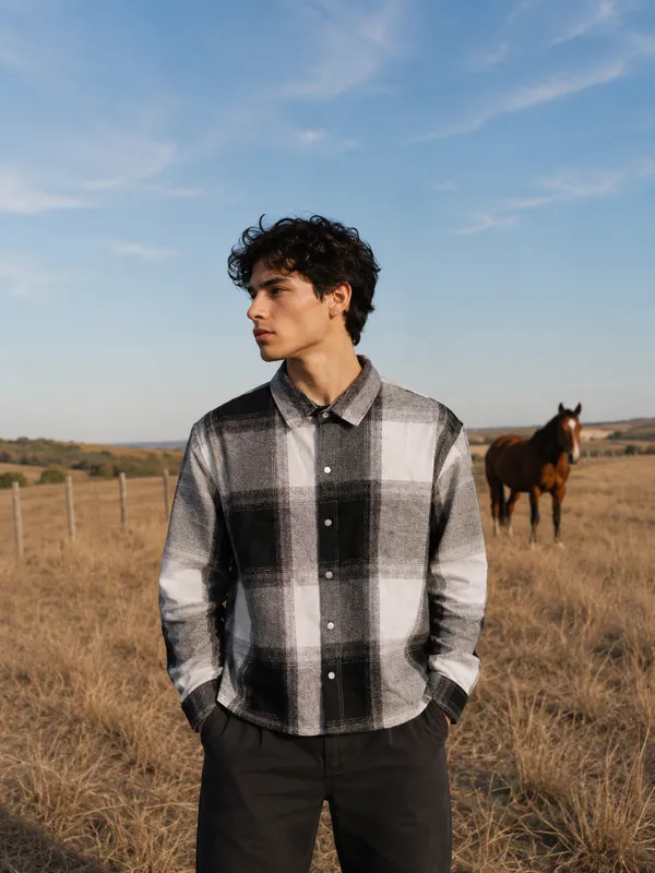 Urban_Plaid_Checks_Shirt_Black/White