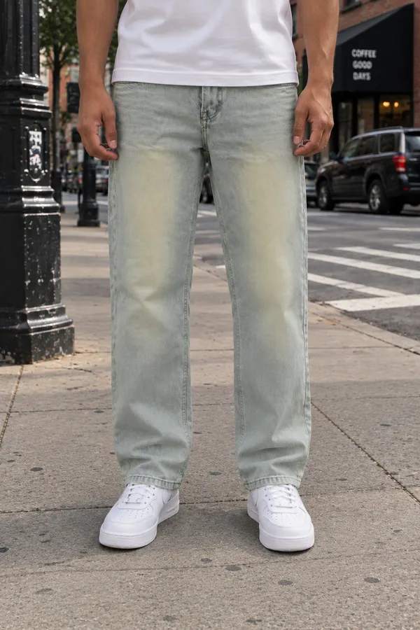 Straight_fit_jeans_(ice_blue)
