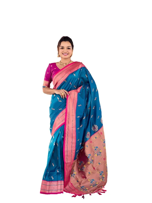 Women_Lichi_Silk_Kanjivaram_Saree_With_Unstitched_Blouse_Piece