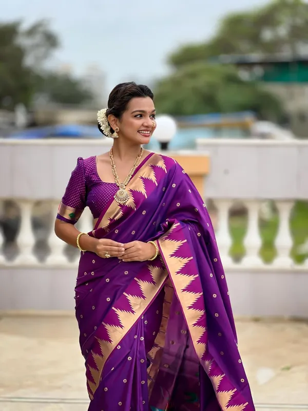 WoMensilk_Blend_Paithani_Saree_With_Unstitched_Blouse_Piece