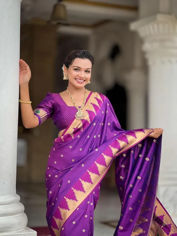 WoMensilk_Blend_Paithani_Saree_With_Unstitched_Blouse_Piece