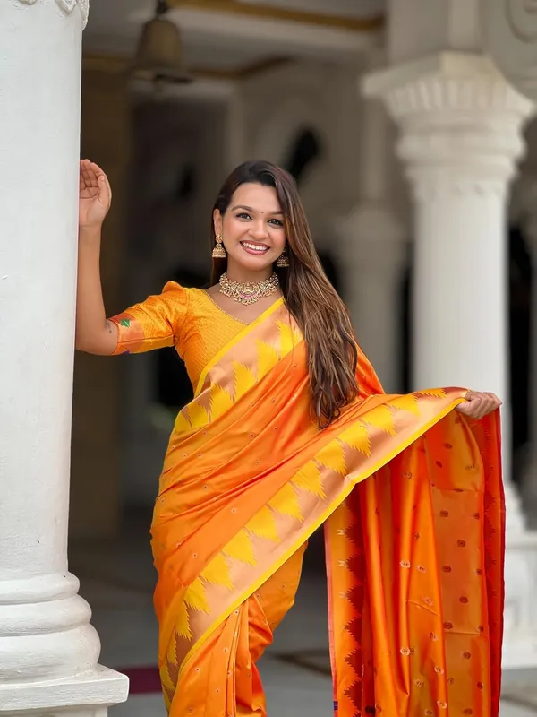 WoMensilk_Blend_Paithani_Saree_With_Unstitched_Blouse_Piece