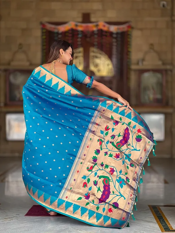 WoMensilk_Blend_Paithani_Saree_With_Blouse_Piece