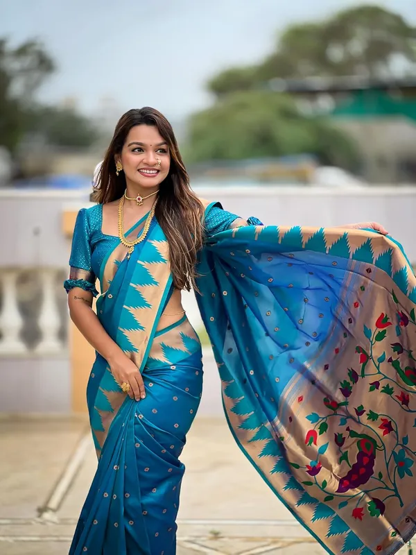 WoMensilk_Blend_Paithani_Saree_With_Blouse_Piece