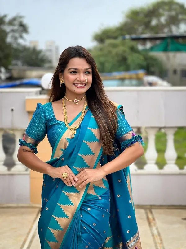 WoMensilk_Blend_Paithani_Saree_With_Blouse_Piece
