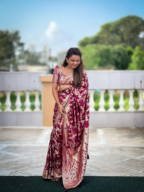 Paithani_Silk_Saree_With_Blouse_Piece