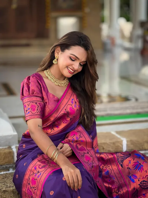 Kanjivaram_Paithani_Silk_Saree_With_Blouse_Piece