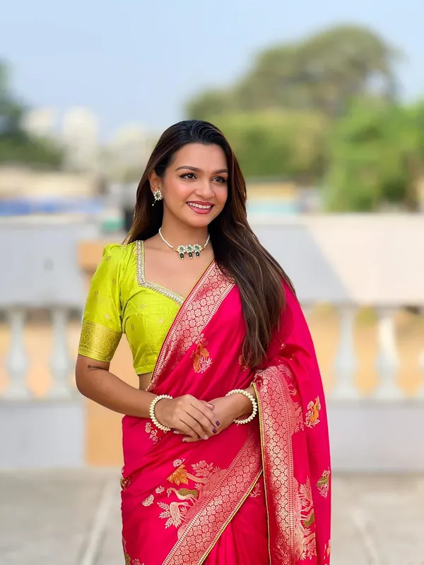 Women_Kanjivaram_Paithani_Silk_Saree_With_Blouse_Piece
