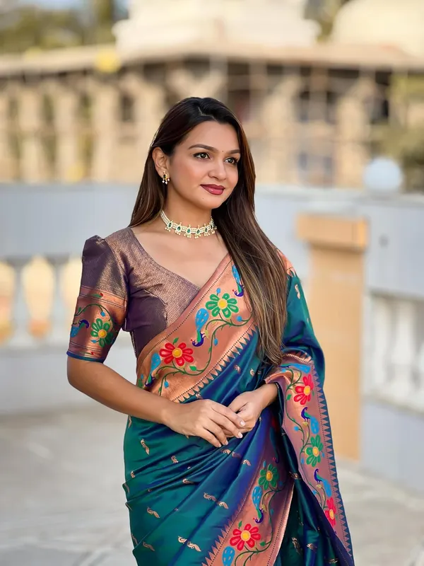 Women_Kanjivaram_Paithani_Silk_Saree_With_Blouse_Piece
