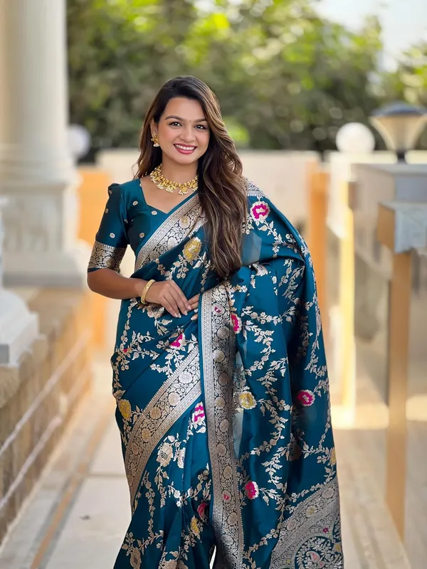 Kanjivaram_Silk_Saree_With_Blouse_Piece