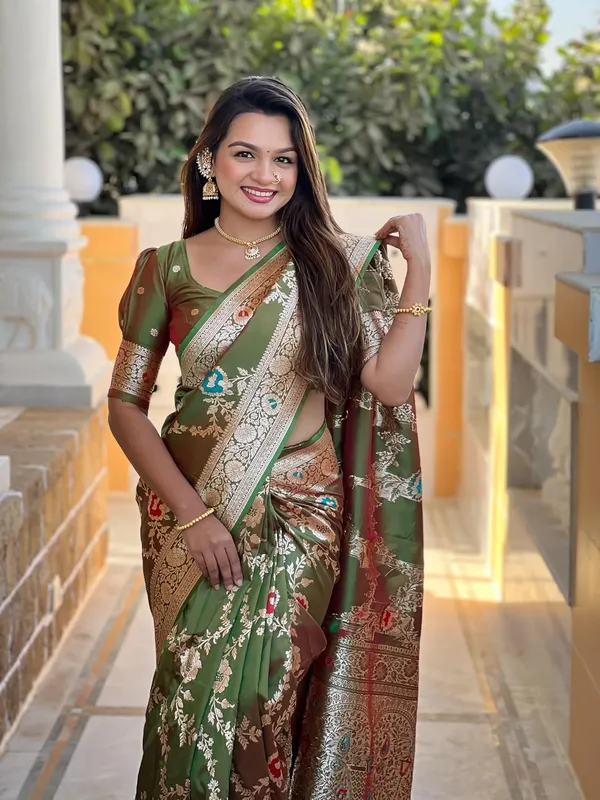 Kanjivaram_Silk_Saree_With_Blouse_Piece
