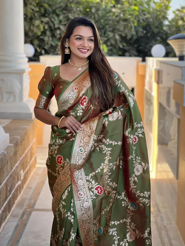 Kanjivaram_Silk_Saree_With_Blouse_Piece