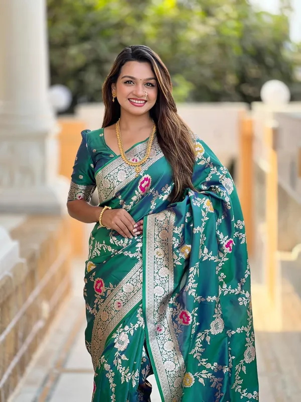 Kanjivaram_Silk_Saree_With_Blouse_Piece