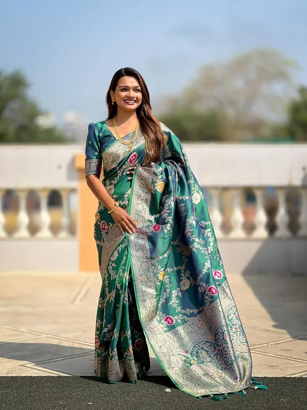 Kanjivaram_Silk_Saree_With_Blouse_Piece