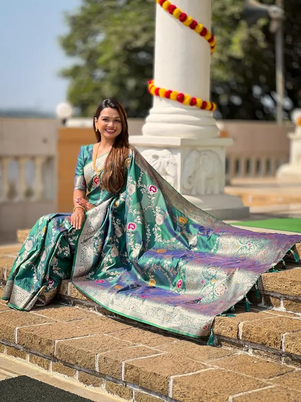 Kanjivaram_Silk_Saree_With_Blouse_Piece