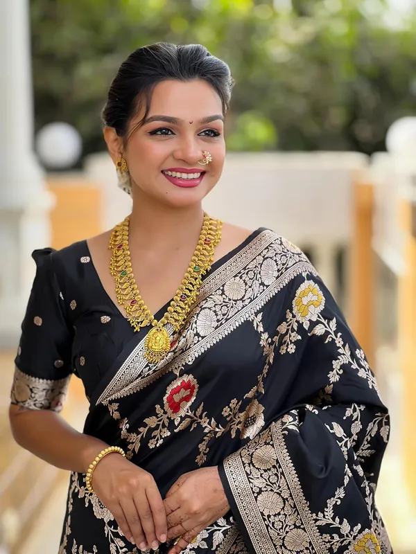 Kanjivaram_Silk_Saree_With_Blouse_Piece