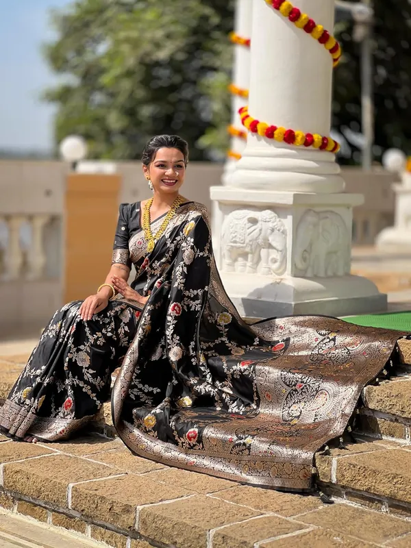 Kanjivaram_Silk_Saree_With_Blouse_Piece
