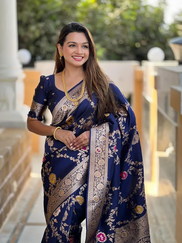 Kanjivaram_Silk_Saree_With_Blouse_Piece
