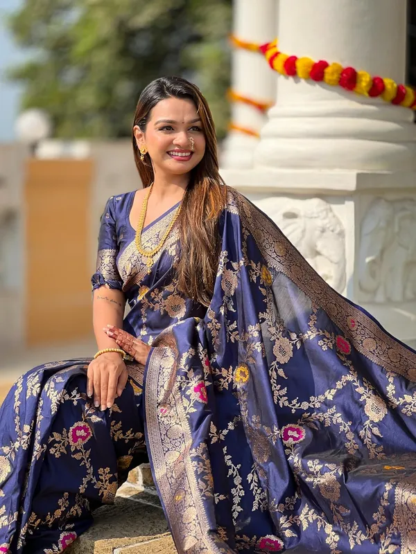 Kanjivaram_Silk_Saree_With_Blouse_Piece