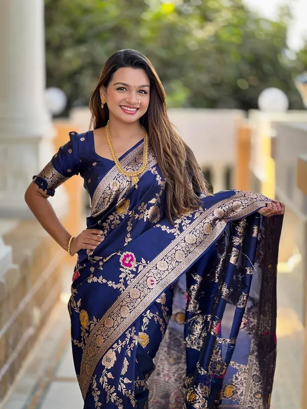 Kanjivaram_Silk_Saree_With_Blouse_Piece