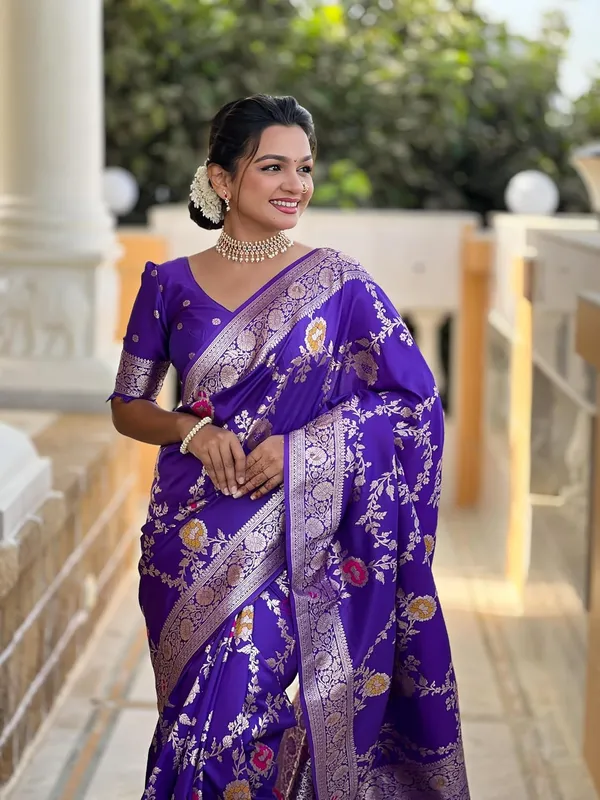 Women_Kanjivaram_Silk_Saree_With_Blouse_Piece
