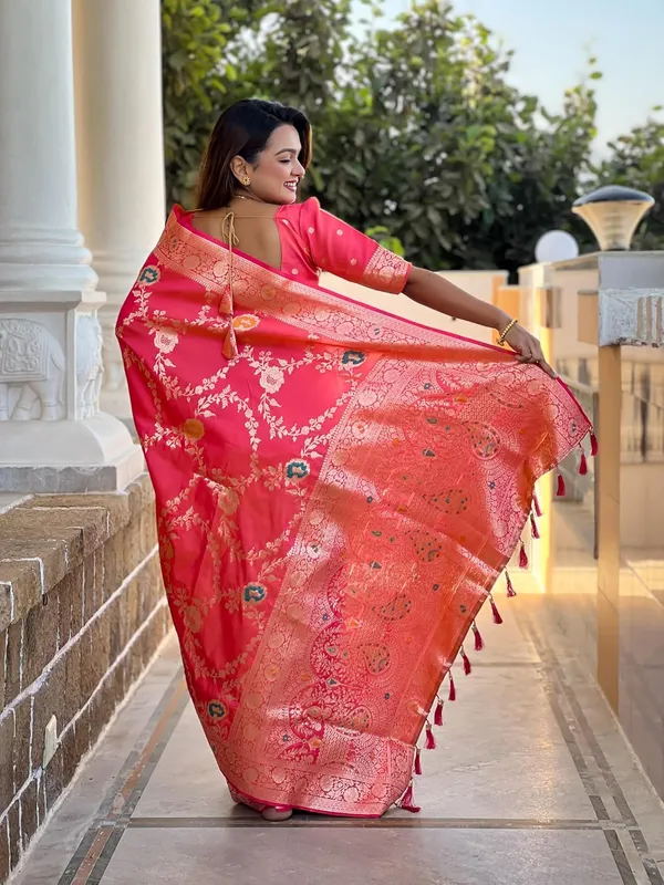 Kanjivaram_Silk_Saree_With_Blouse_Piece