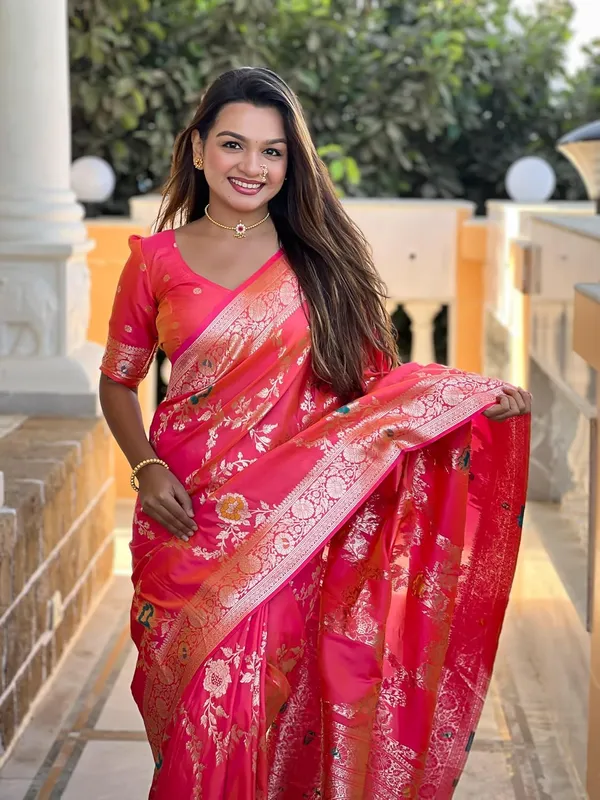 Kanjivaram_Silk_Saree_With_Blouse_Piece