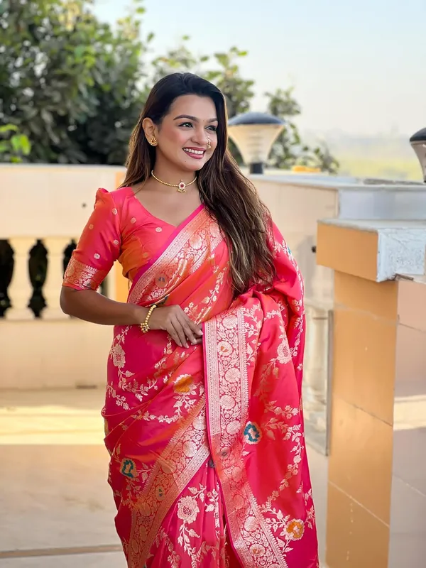 Kanjivaram_Silk_Saree_With_Blouse_Piece