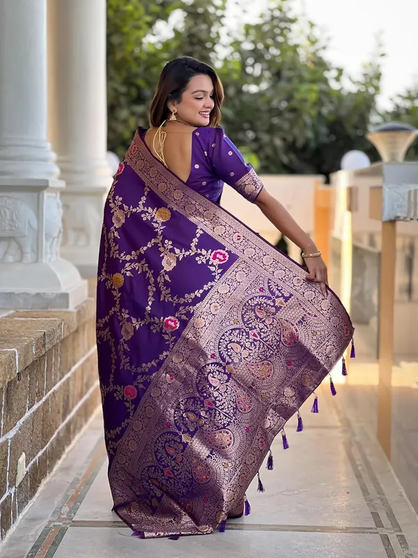 Kanjivaram_Silk_Saree_With_Blouse_Piece