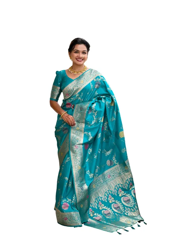 Banarasi_Silk_Blend_Woven_Saree_With_Blouse_Piece