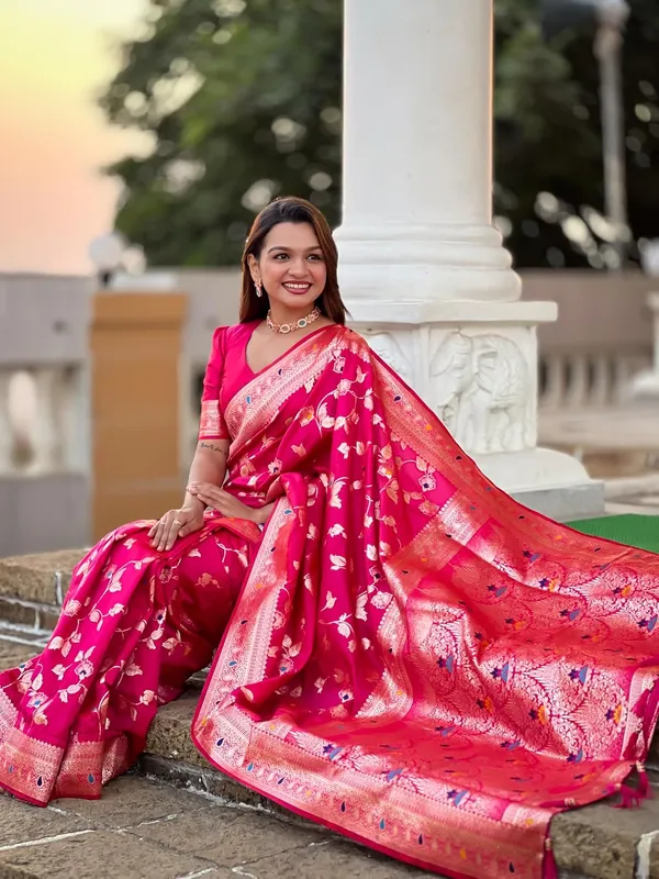 Banarasi_Silk_Jacquard_Saree_With_Blouse_Piece
