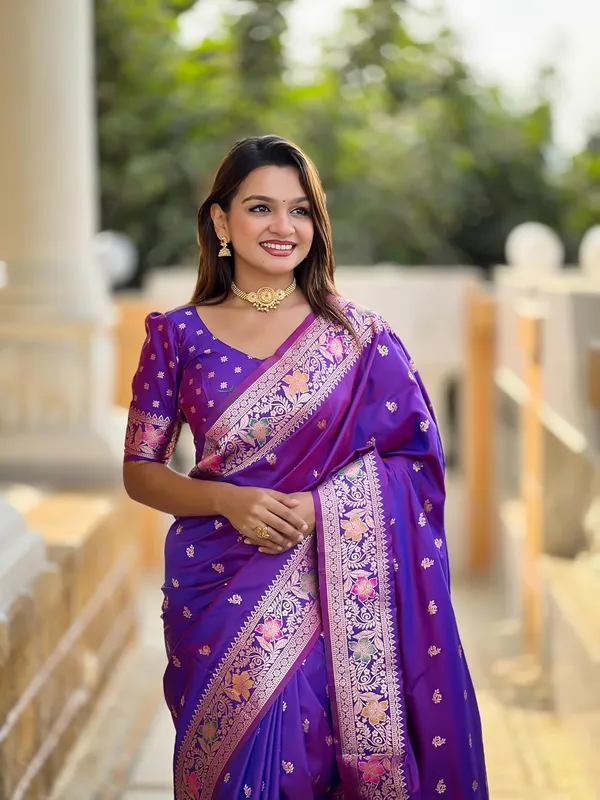 Kanjivaram_Silk_Saree_With_Blouse_Piece