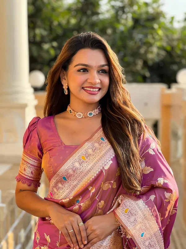 Banarasi_Silk_Jacquard_Saree_With_Blouse_Piece