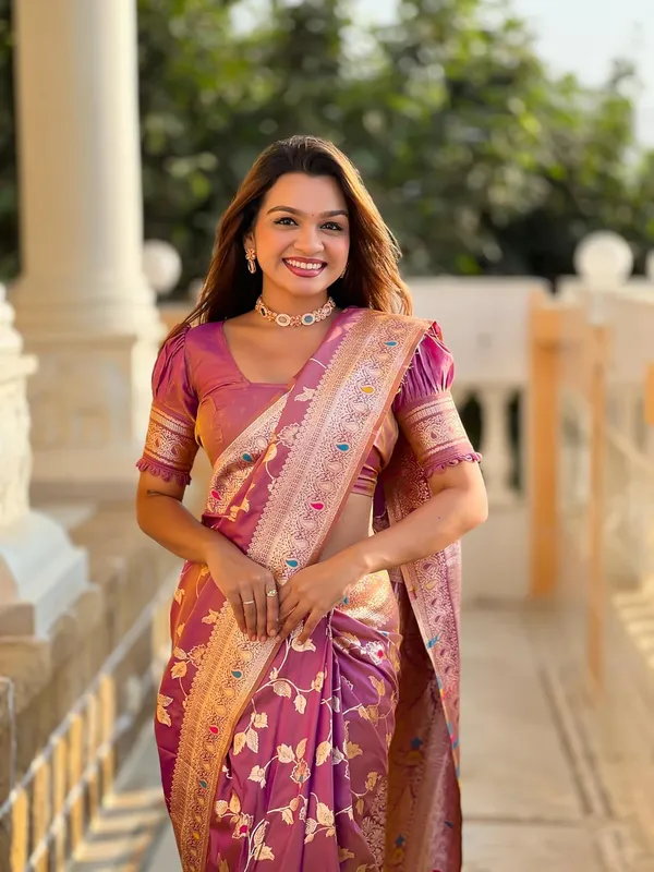 Banarasi_Silk_Jacquard_Saree_With_Blouse_Piece