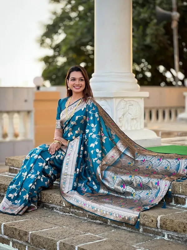 Banarasi_Silk_Jacquard_Saree_With_Blouse_Piece