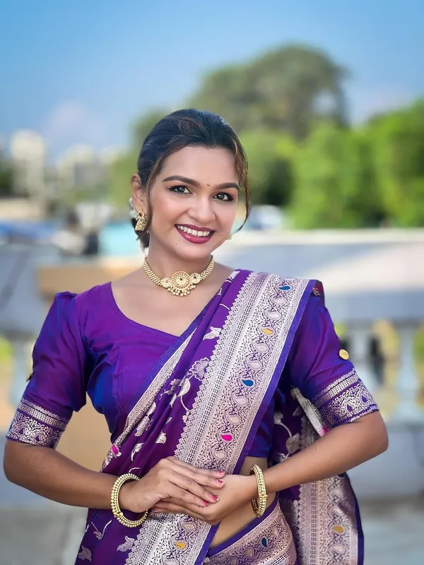 Banarasi_Silk_Jacquard_Saree_With_Blouse_Piece