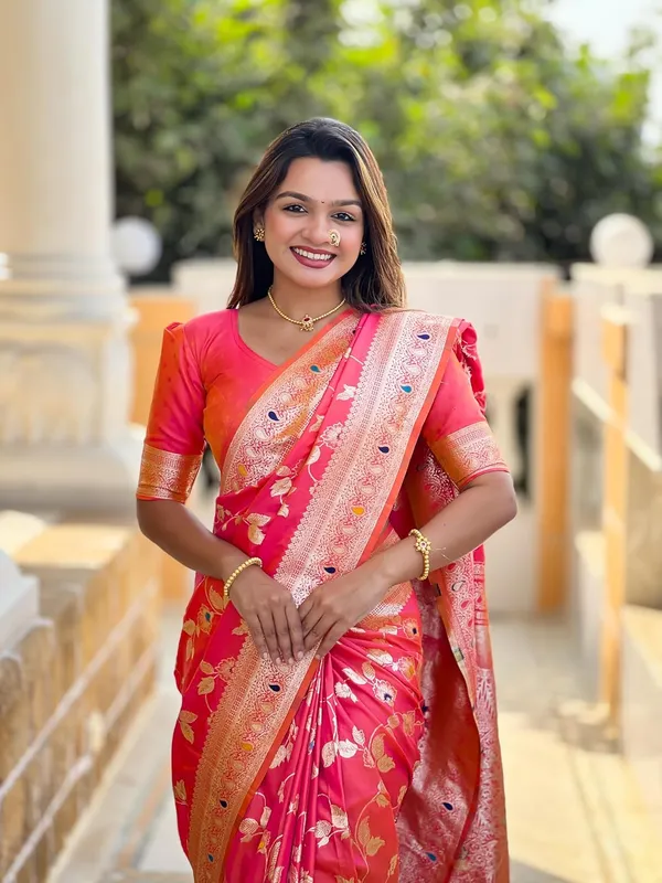 Banarasi_Silk_Jacquard_Saree_With_Blouse_Piece