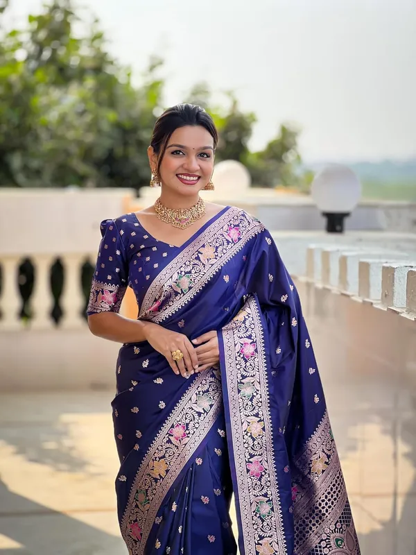 Kanjivaram_Silk_Saree_With_Blouse_Piece