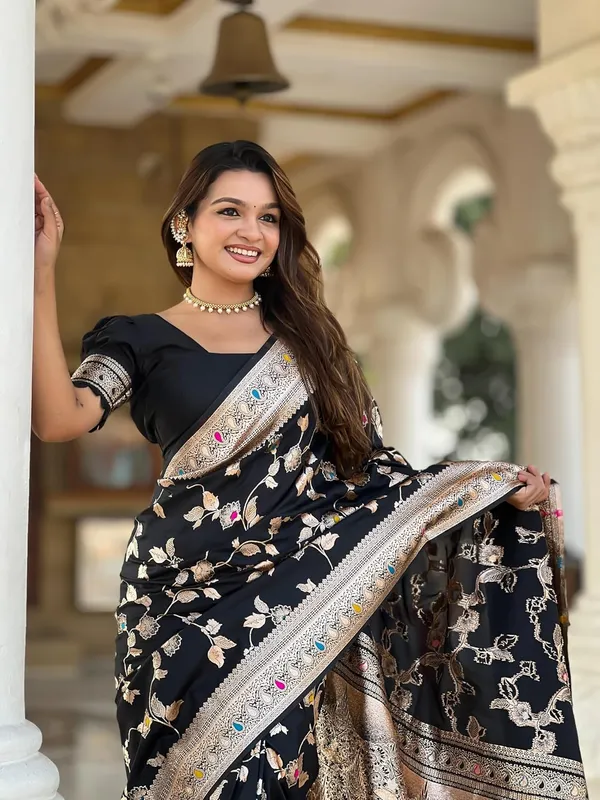 Banarasi_Silk_Jacquard_Saree_With_Blouse_Piece