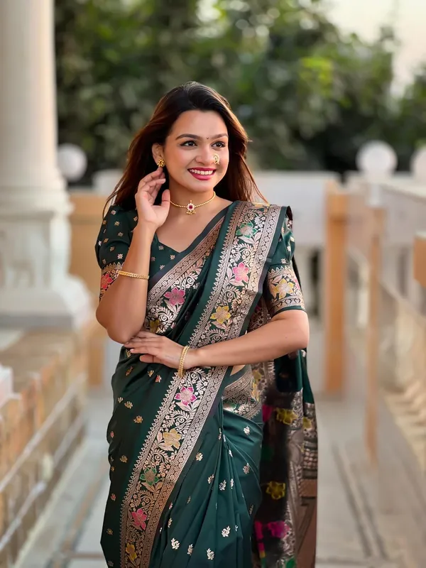 Kanjivaram_Silk_Saree_With_Blouse_Piece